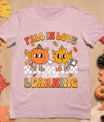 Retro Fall In Love With Learning Autumn Pumpkin Teacher T-Shirt