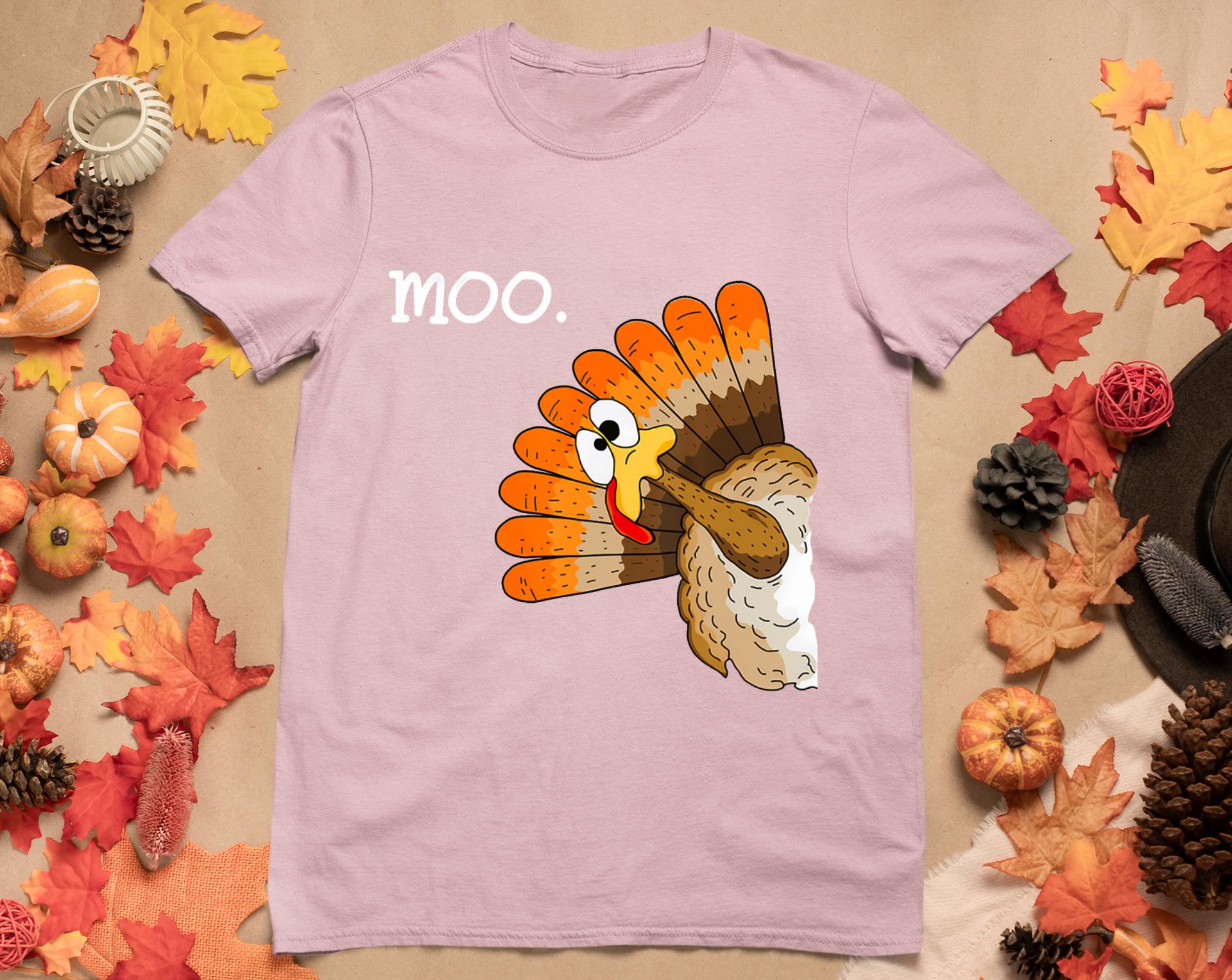 Turkey Moo Funny Thanksgiving T-Shirt