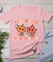 Fall In Love With Learning Fall Teacher Thanksgiving Retro T-Shirt