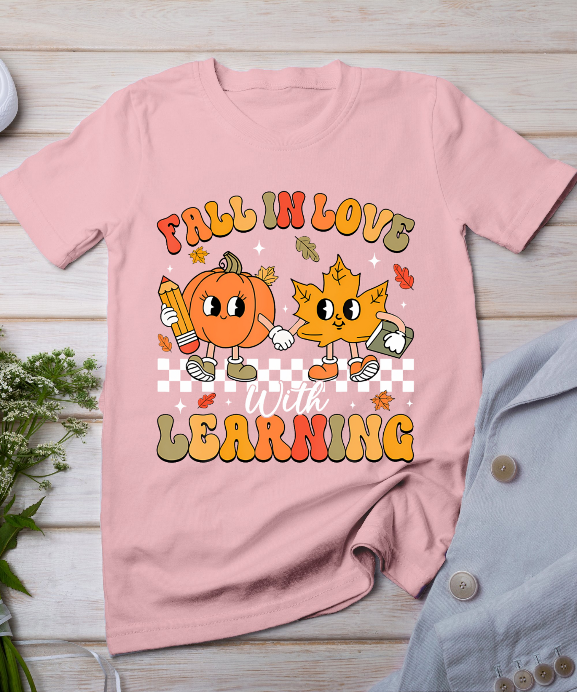 Retro Fall In Love With Learning Autumn Pumpkin Teacher T-Shirt