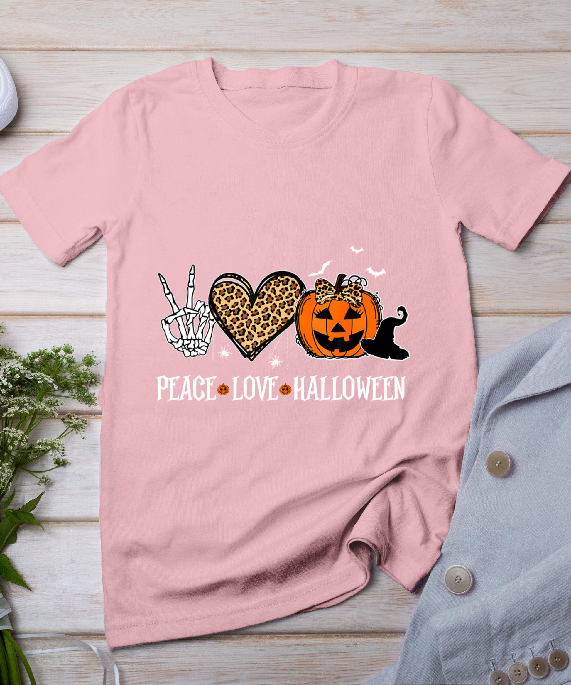 Peace Love Halloween Happy Halloween Pumpkin Leopard Heart T-Shirt