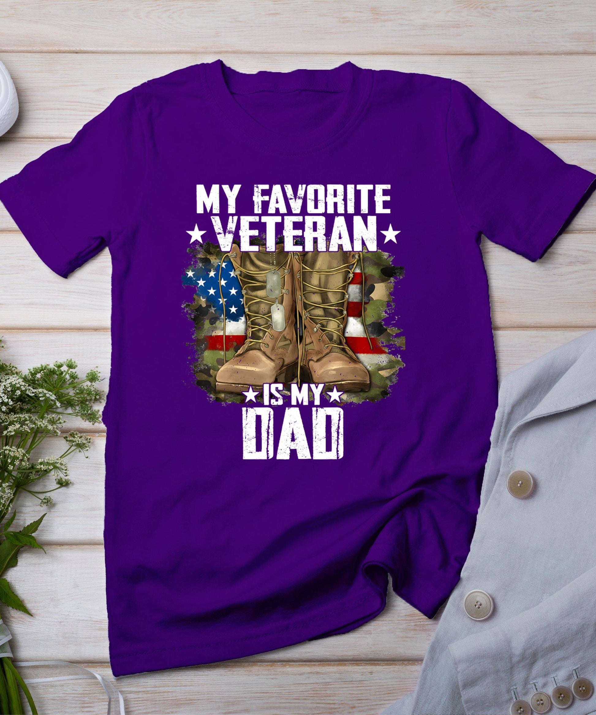 Father Veterans Day My Favorite Veteran Is My Dad For Kids T-Shirt