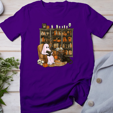 Vintage Ghost Book Reading Pumpkin Gothic Halloween Teachers T-Shirt