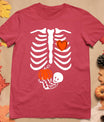 Pregnant Skeleton Mom Halloween Pregnancy Baby Announcement T-Shirt